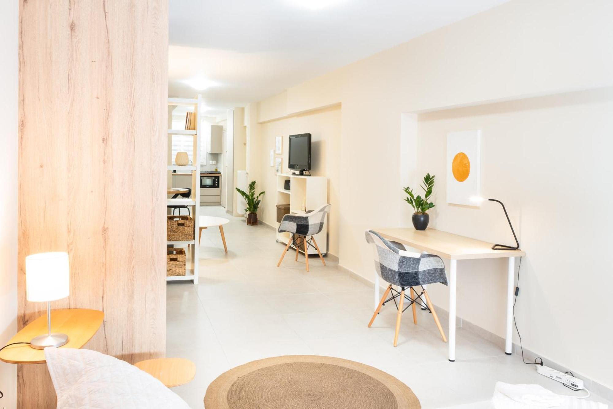 Praxitelous 141 City Apartment Piraeus Exterior photo